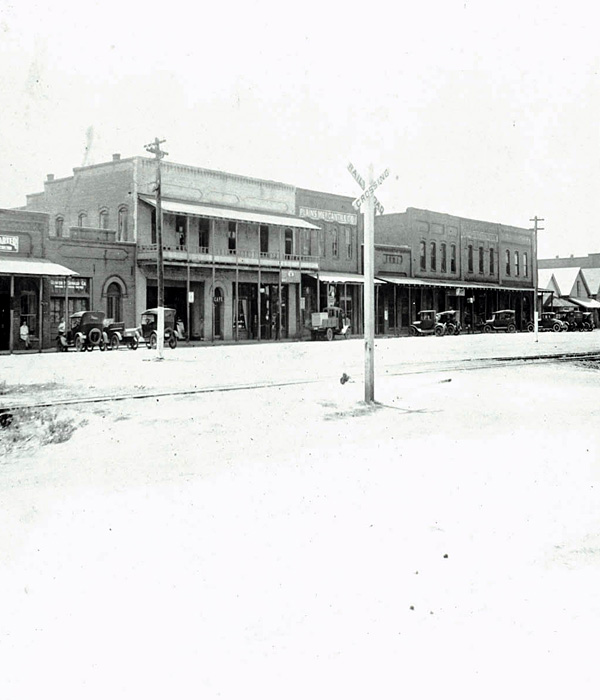 Main street in Plains, Ga. circa 1925.